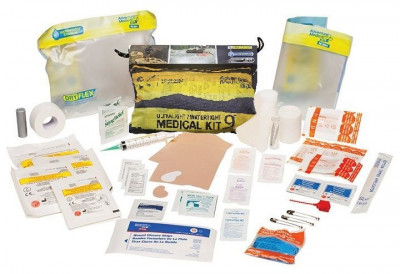 Adventure Medical Ultralight & Watertight Kit