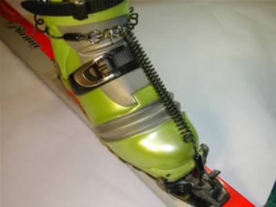 B&D Ski Leashes