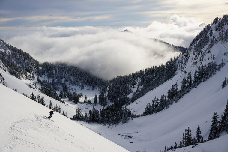 best ski tours washington