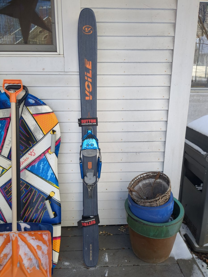 Pomoca Tour Explore Skins